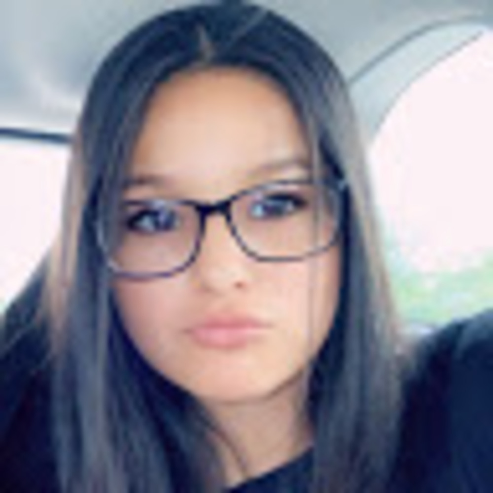 Meet your Posher, Amora